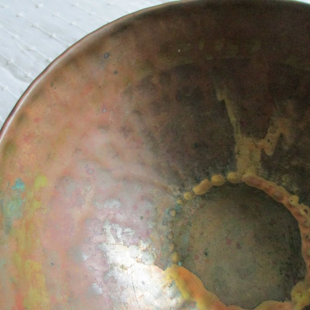 1940s hammered copper bowl - Picture 5 of 6
